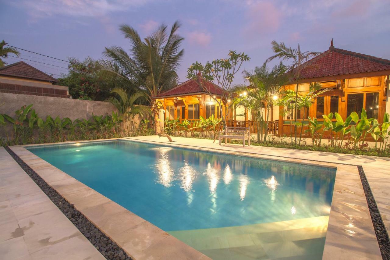 Red Gong Hotel Canggu Exterior foto