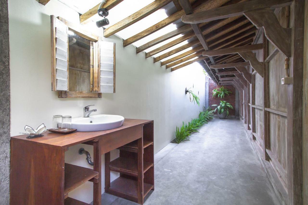 Red Gong Hotel Canggu Exterior foto